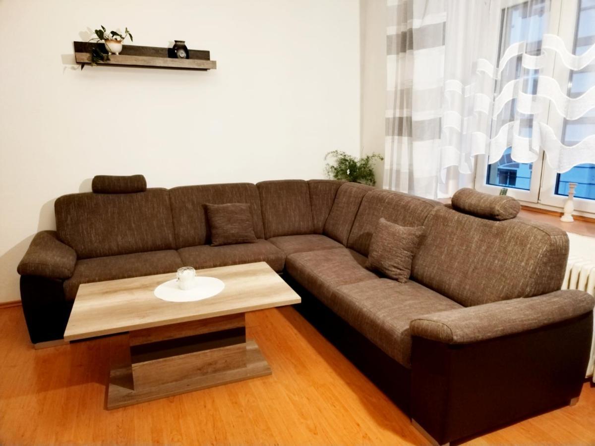 Apartman Isabel Decin Dış mekan fotoğraf